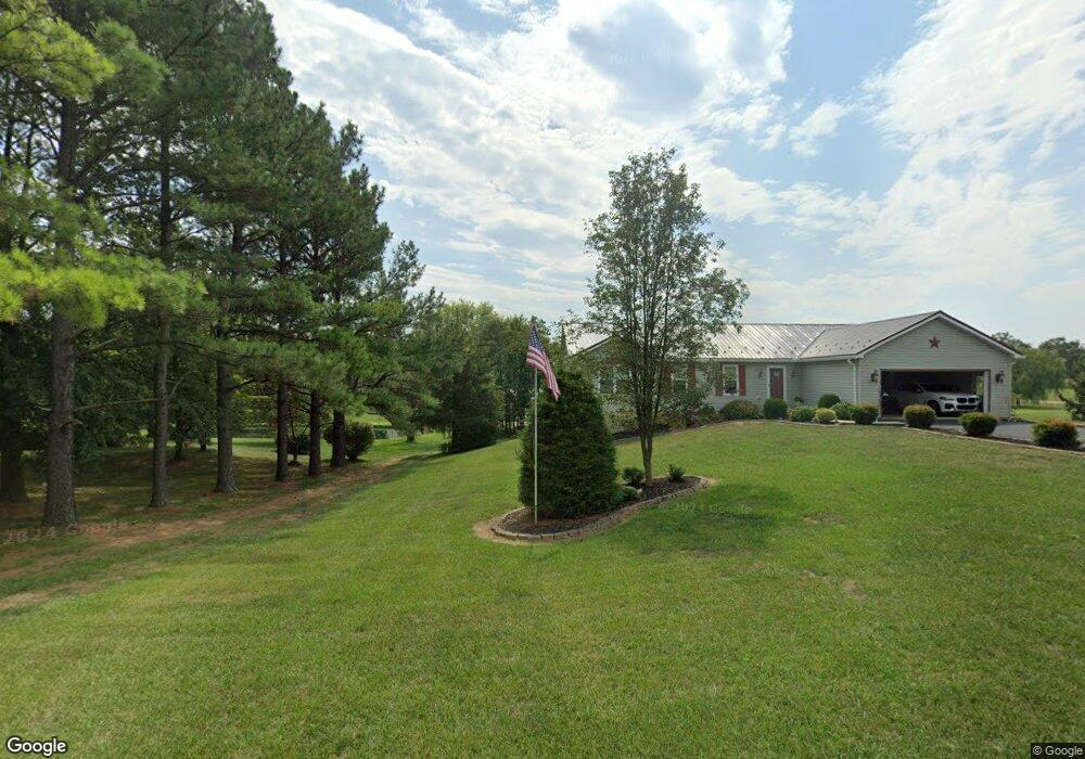 3878 W Weaver Rd, Greencastle, PA 17225 - photo 1