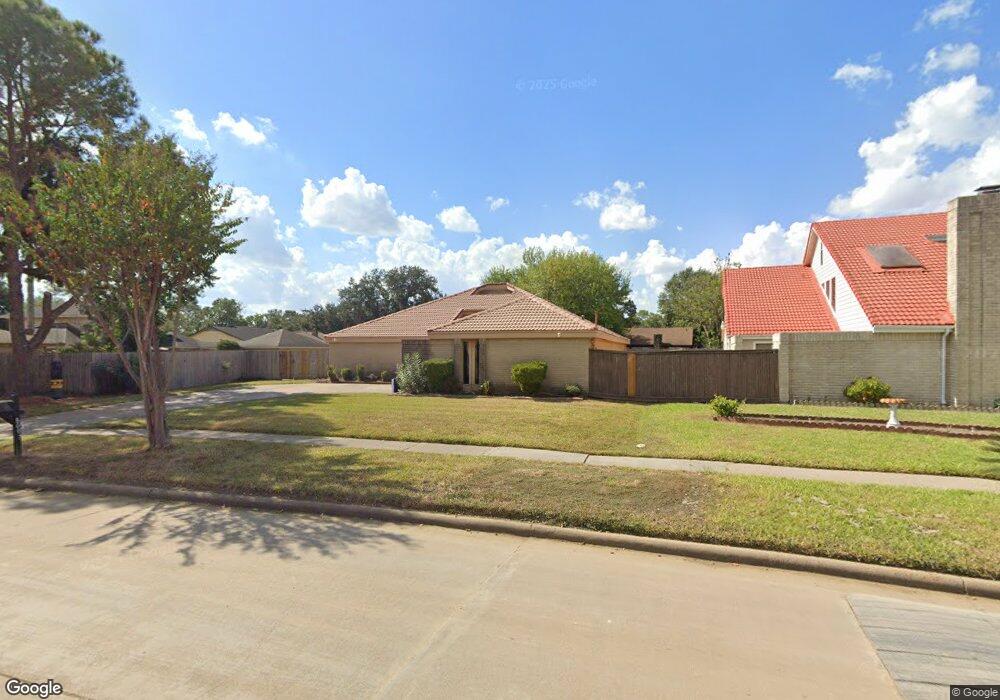 8007 Green Lawn Dr, Houston, TX 77088 - photo 1