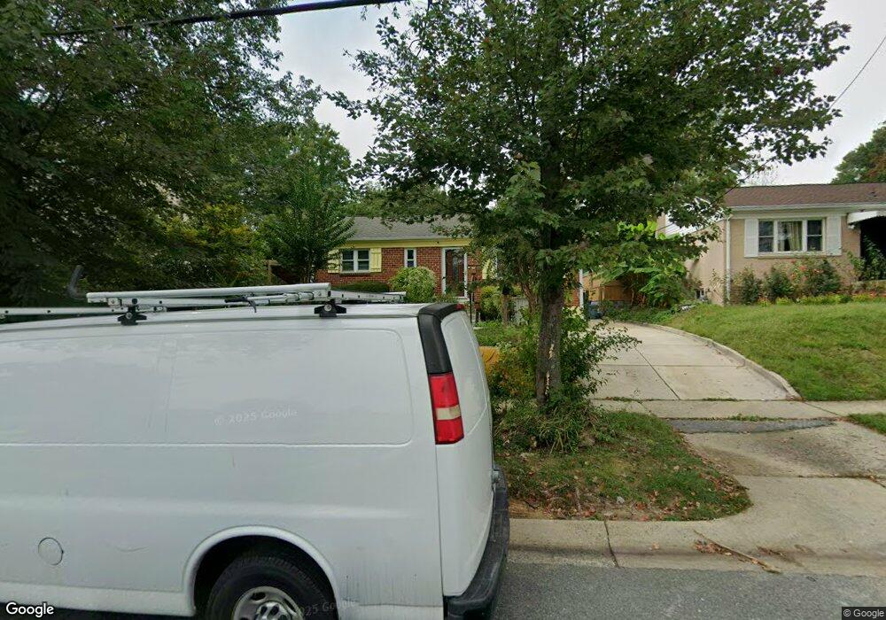 13208 Parkland Dr, Rockville, MD 20853 - photo 1