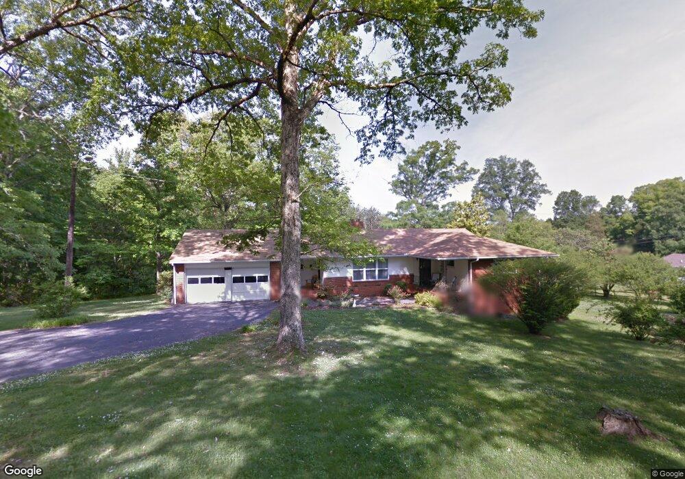 8323 Lobelia Ln, Knoxville, TN 37920 - photo 1