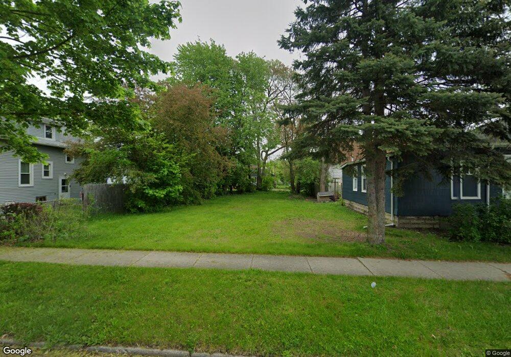 205 N Jackson St, Bay City, MI 48708 - photo 1