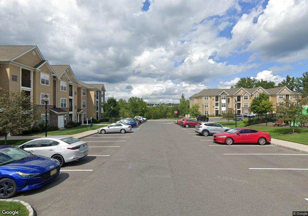 524 Cypress Ln, Phillipsburg, NJ 08865 - photo 1