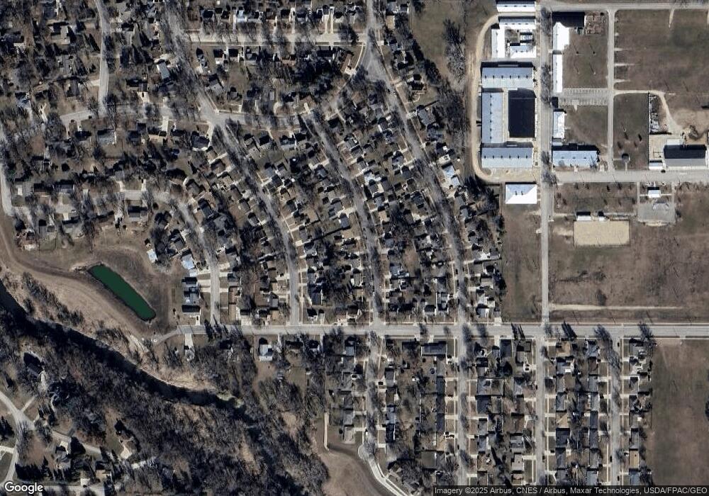 806 18th St SW, Austin, MN 55912 - photo 1