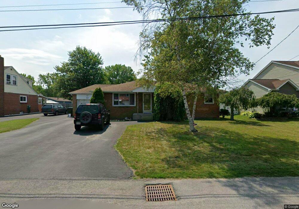 340 Oakdale Dr, North Tonawanda, NY 14120 - photo 1