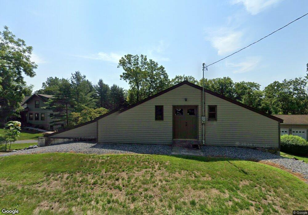 615 S Delaware Dr, Easton, PA 18042 - photo 1