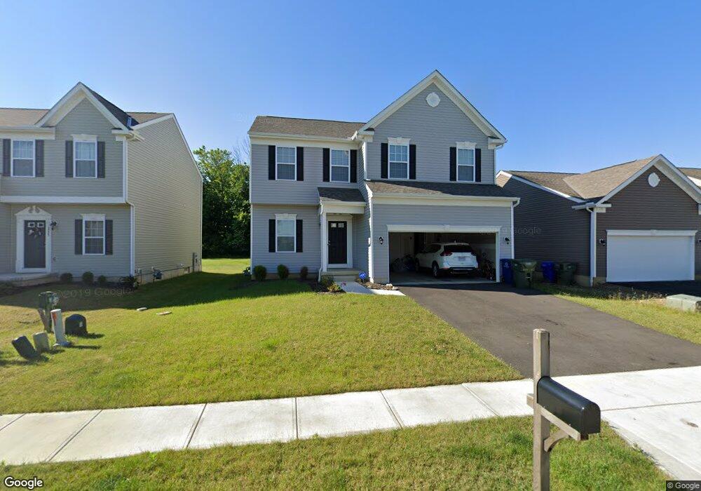 5769 Mouzon Dr, Columbus, OH 43232 - photo 1