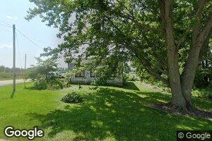 616 E Main St, Wyoming, IA 52362