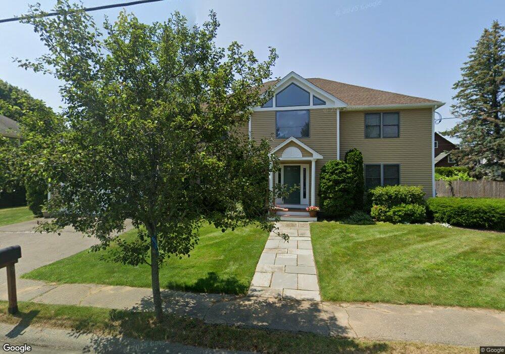 9 Ida Rd, Marblehead, MA 01945 - photo 1
