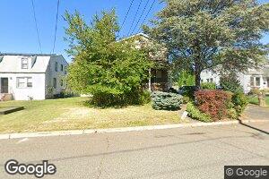 37 S Robert St, Sewaren, NJ 07077