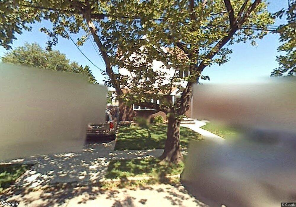 217 Currie Ave, Staten Island, NY 10306 - photo 1