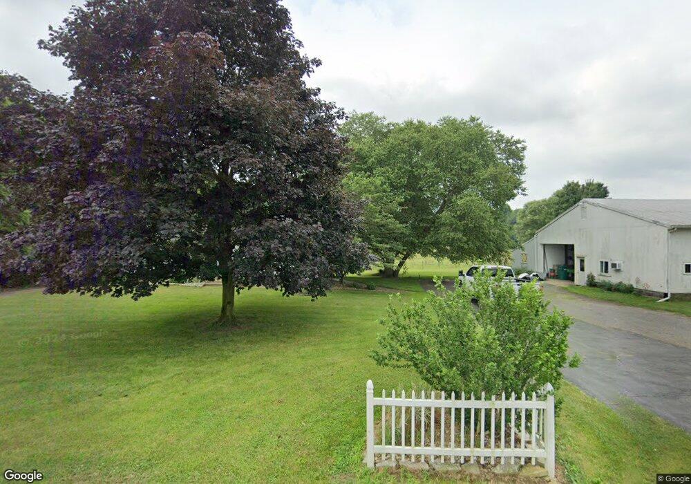 654 E 400 N, La Porte, IN 46350 - photo 1