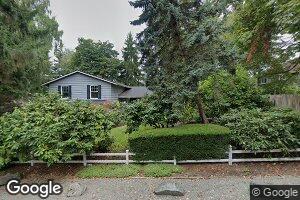 7948 SE 76th St, Mercer Island, WA 98040