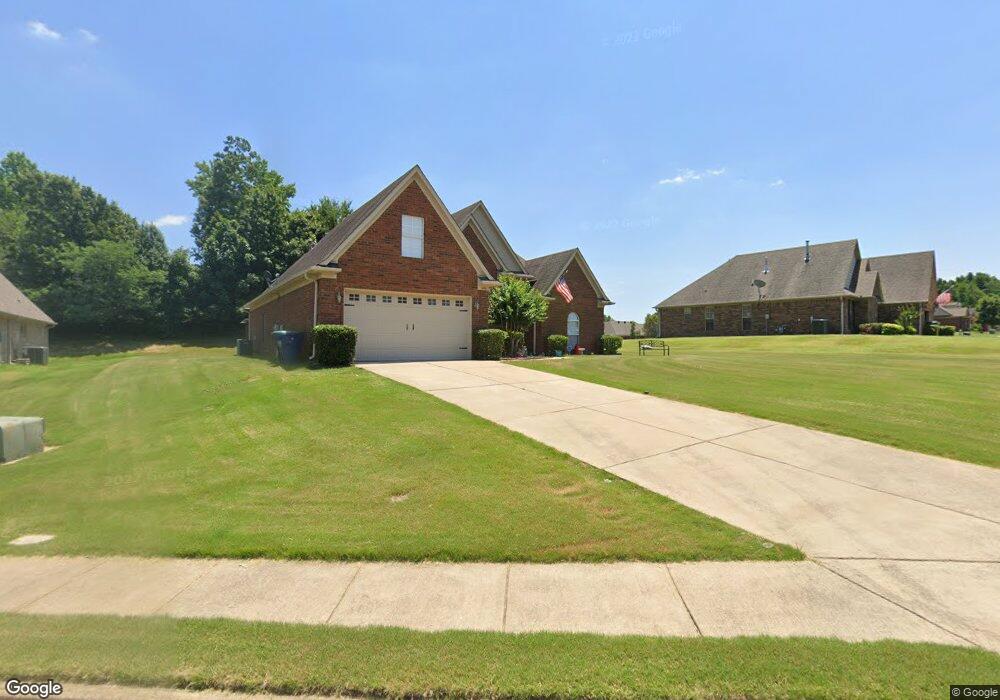 1494 Lake Front Dr E, Hernando, MS 38632 - photo 1