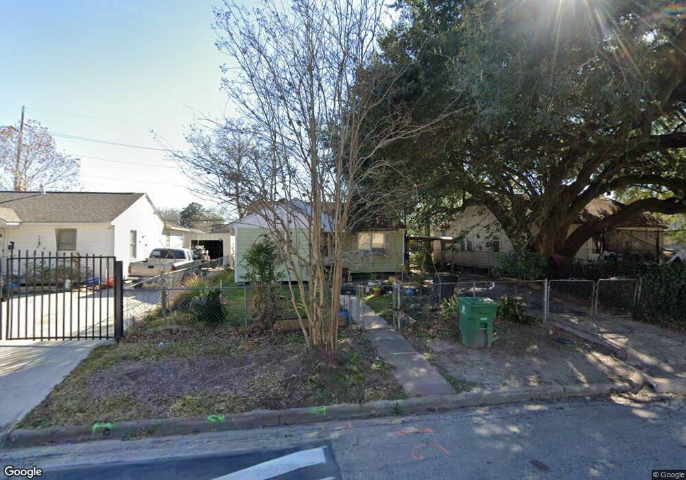 7214 Eppes St, Houston, TX 77087 - photo 1