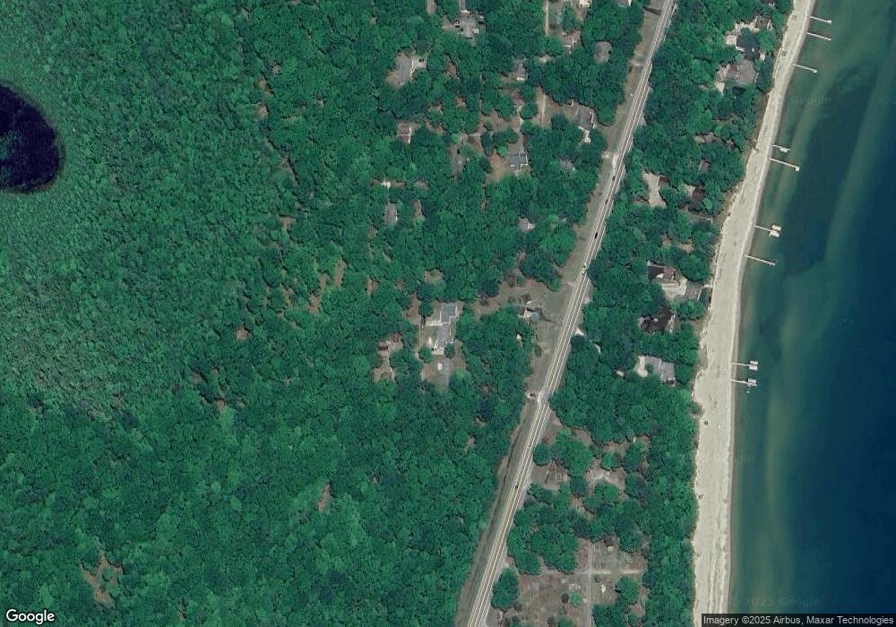 225 S Oak St, Au Gres, MI 48703 - photo 1