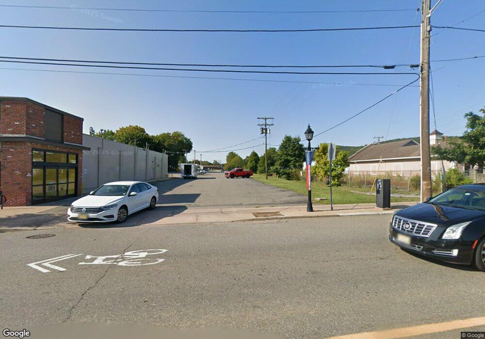 116 Bergen St unit E, Hackettstown, NJ 07840 - photo 1