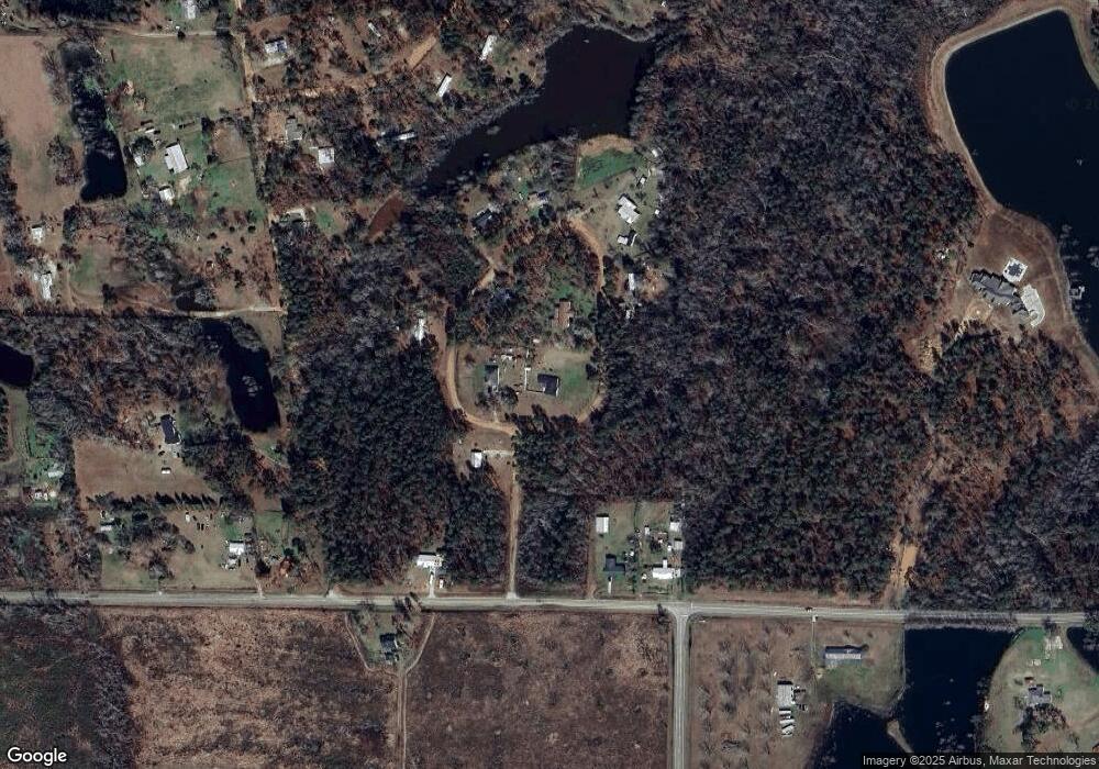 153 Ivy Lake Cir, Douglas, GA 31533 - photo 1