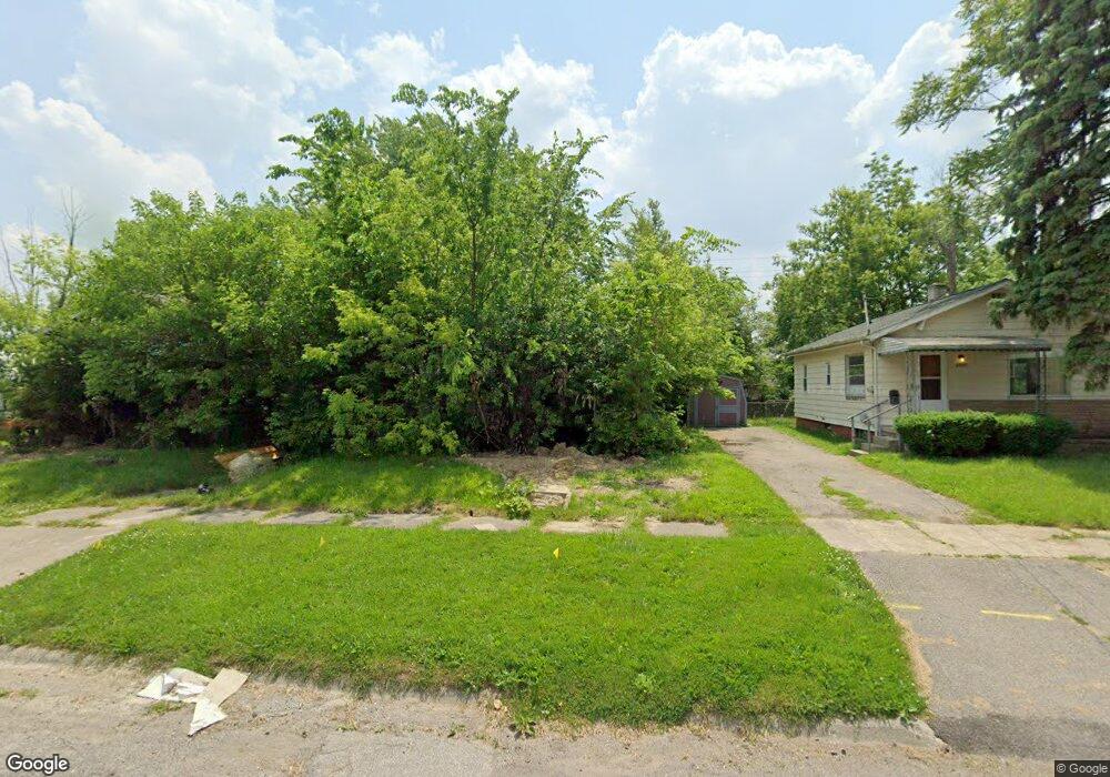 2517 Swayze St, Flint, MI 48503 - photo 1