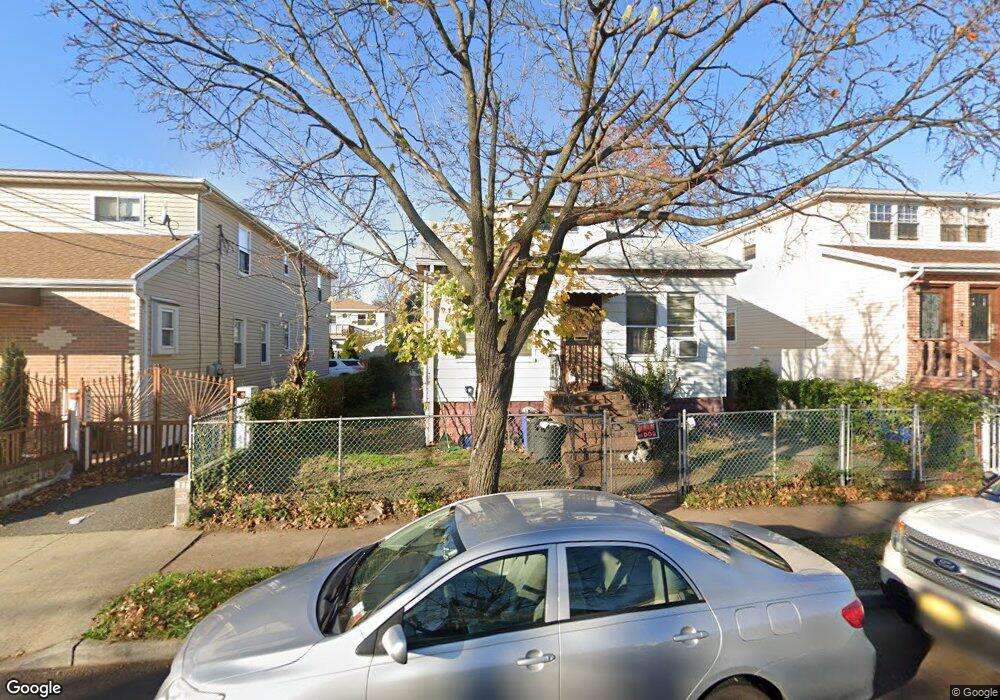 15035 120th Ave, Jamaica, NY 11434 - photo 1