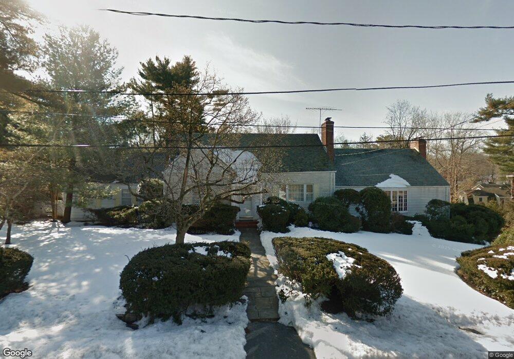 26 Combes Dr, Manhasset, NY 11030 - photo 1