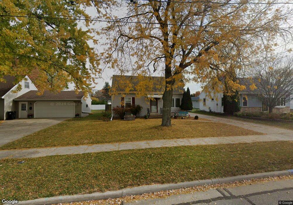 1708 S Madison St, Appleton, WI 54915 - photo 1