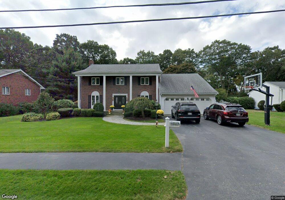 60 Pigeon Ln, Waltham, MA 02452 - photo 1