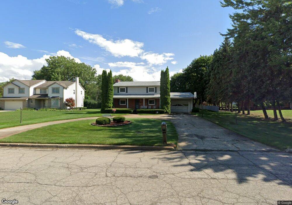 208 Bloomfield Blvd, Bloomfield Hills, MI 48302 - photo 1