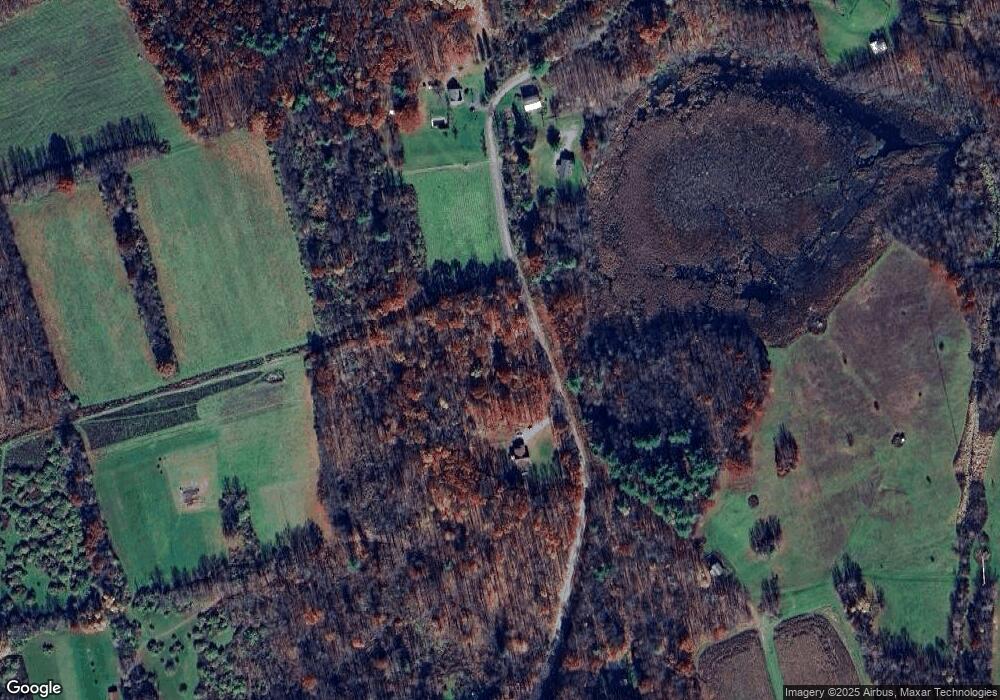 477 Evergreen Dr, Falls, PA 18615 - photo 1