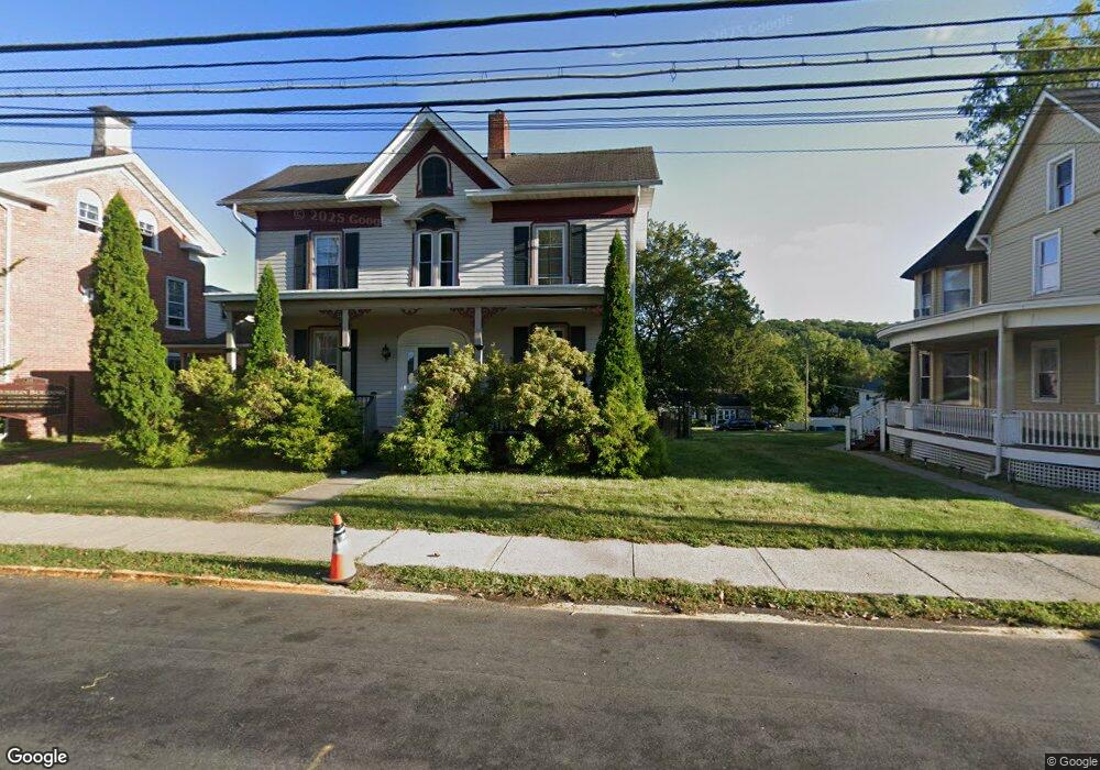 113 W Washington Ave unit 1-3, Washington, NJ 07882 - photo 1
