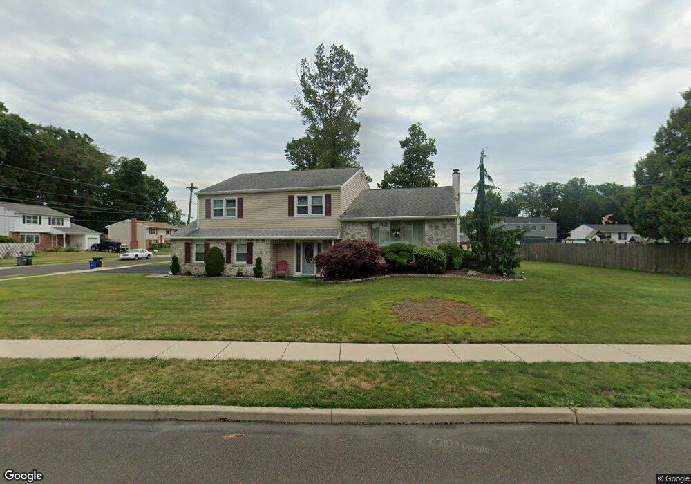 173 Walton Dr, Morrisville, PA 19067 - photo 1