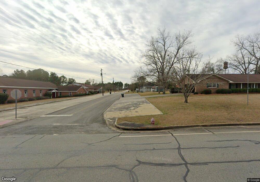 307 E Main St, Uvalda, GA 30473 - photo 1