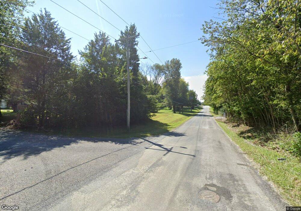 8 Parker Place, Harrisburg, IL 62946 - photo 1