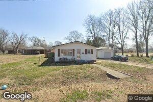 132 School St, Chaffee, MO 63740