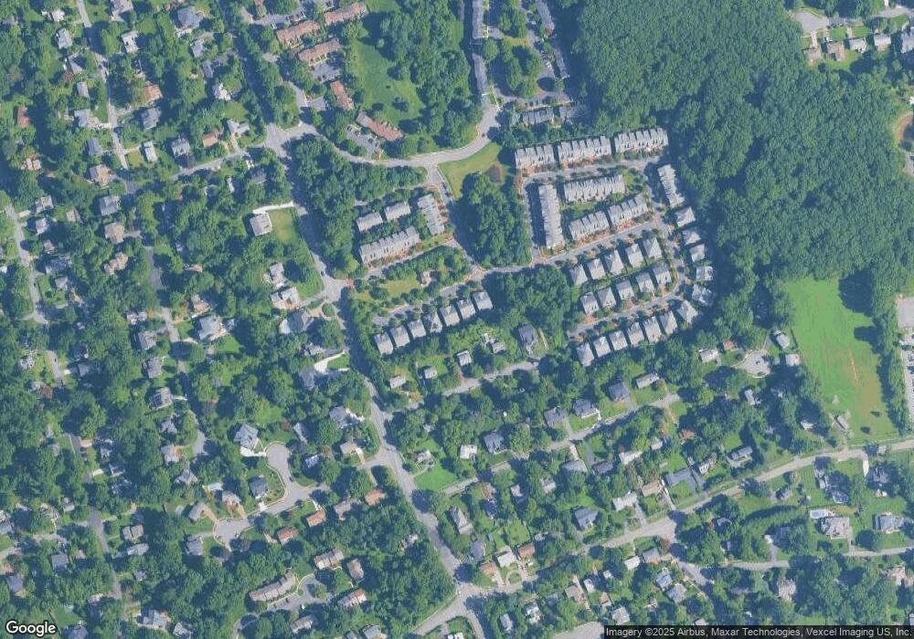 6815 Stockwell Manor Dr, Falls Church, VA 22043 - photo 1