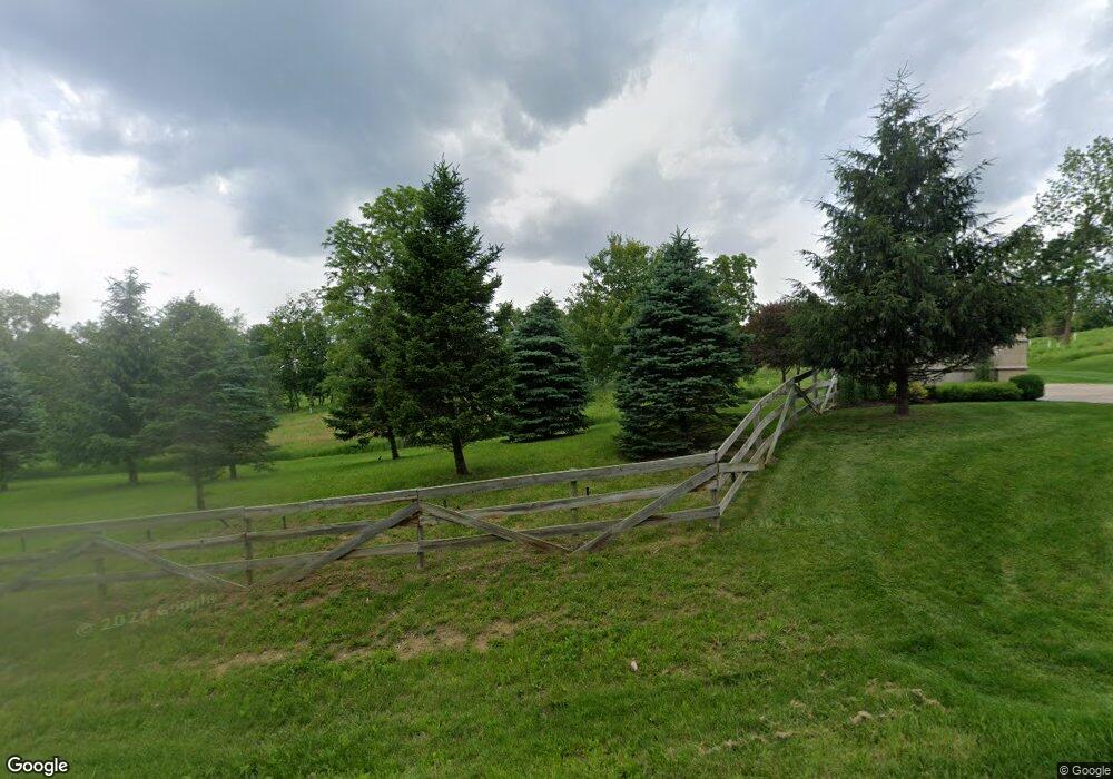 381 Rosedale Rd, Cedar Rapids, IA 52403 - photo 1