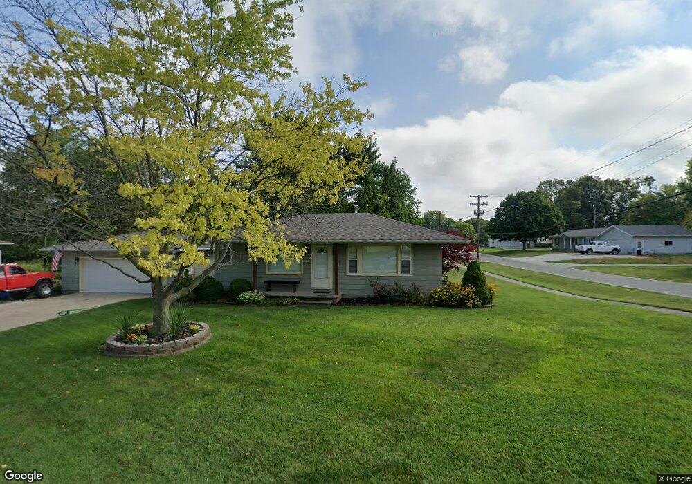 101 W Union St, Virginia, IL 62691 - photo 1