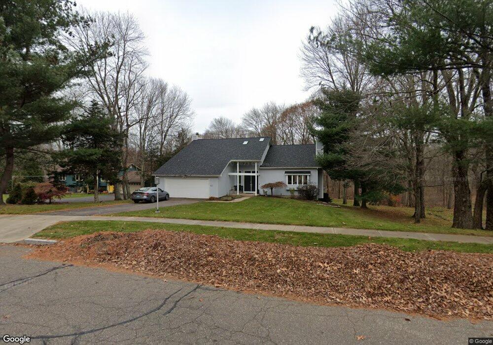 62 Knollwood Rd, Manchester, CT 06042 - photo 1