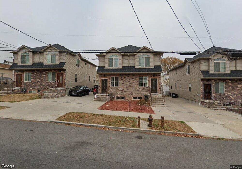 199 Sand Ln, Staten Island, NY 10305 - photo 1