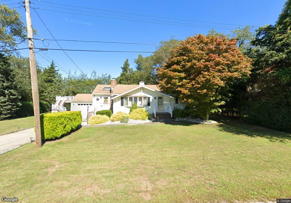 78 Neptune St, Jamestown, RI 02835 - photo 1