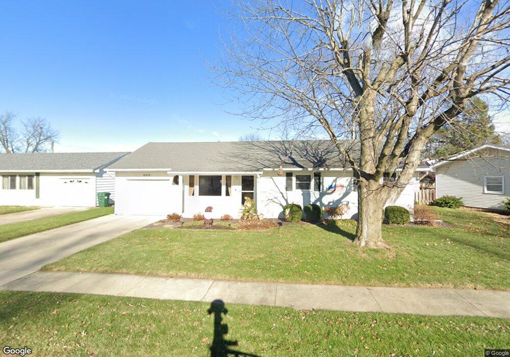 908 Oklahoma Ave, Mattoon, IL 61938 - photo 1