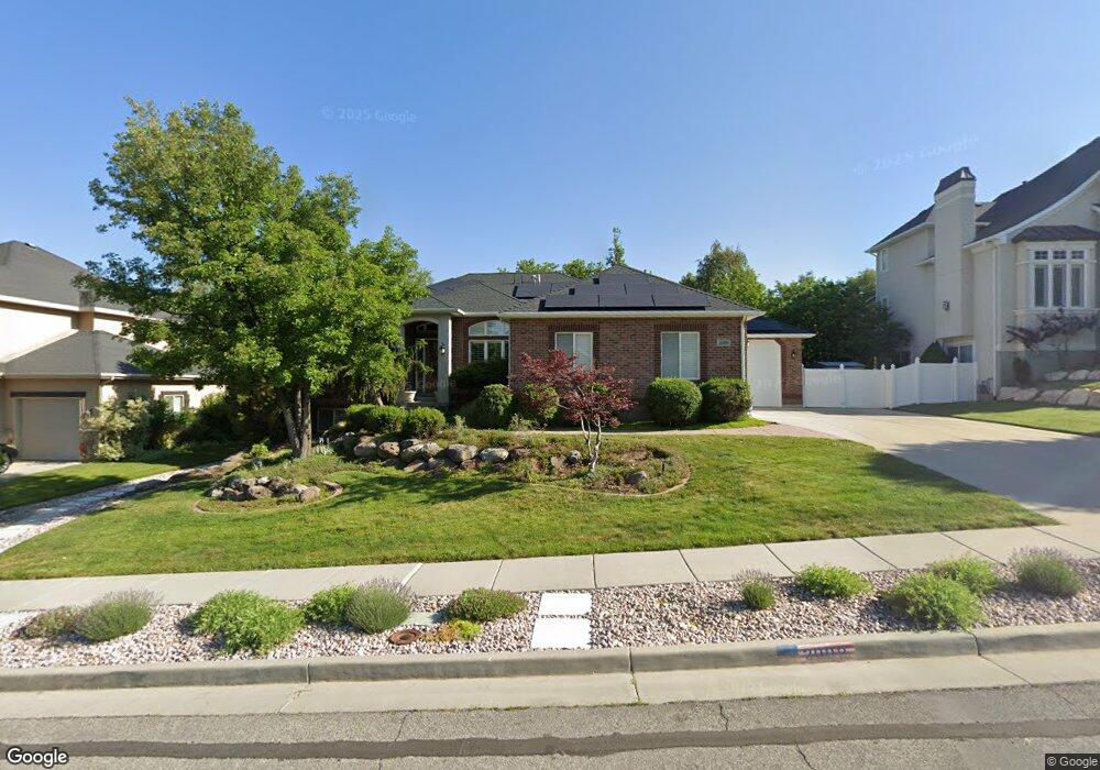 2009 E Aspen View Ct, Sandy, UT 84092 - photo 1