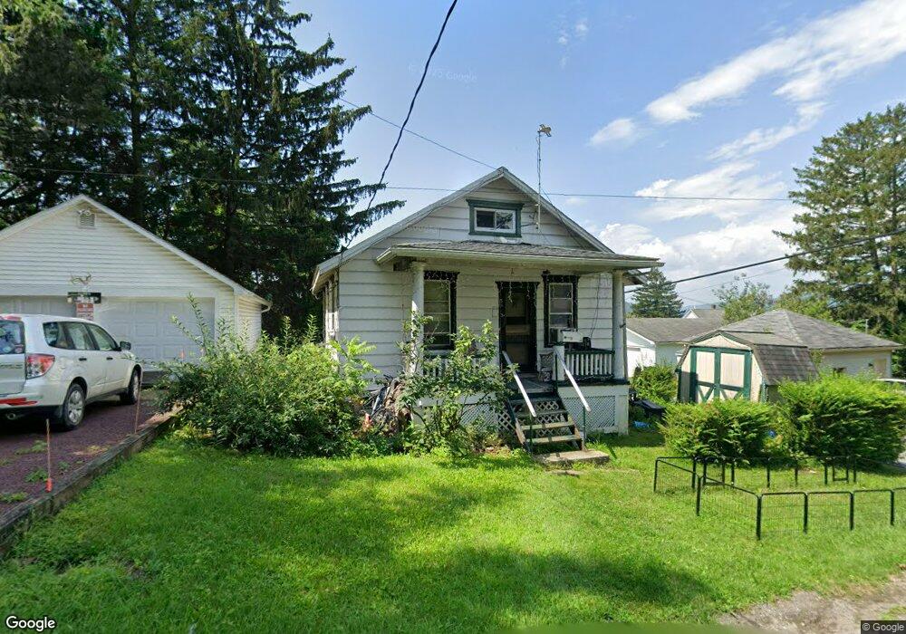 15 W 8th St, Jim Thorpe, PA 18229 - photo 1