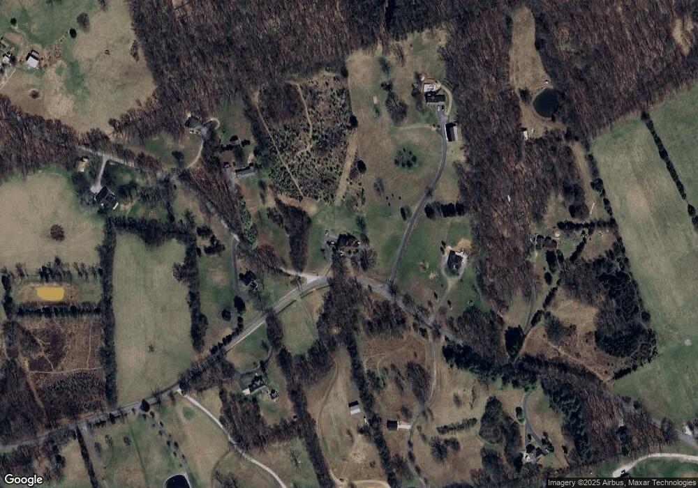 1046 Old Greenhill Rd, Bowling Green, KY 42103 - photo 1