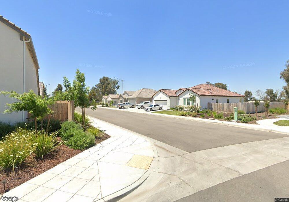 3617 N Cypress Ave, Fresno, CA 93727 - photo 1