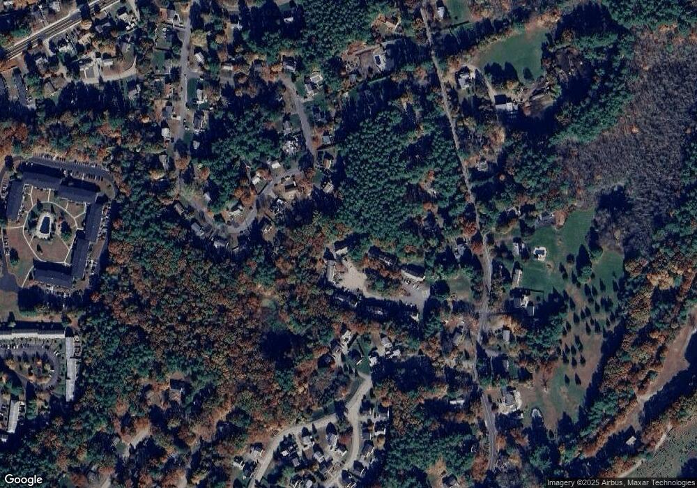 23 Pine View, Millis, MA 02054 - photo 1