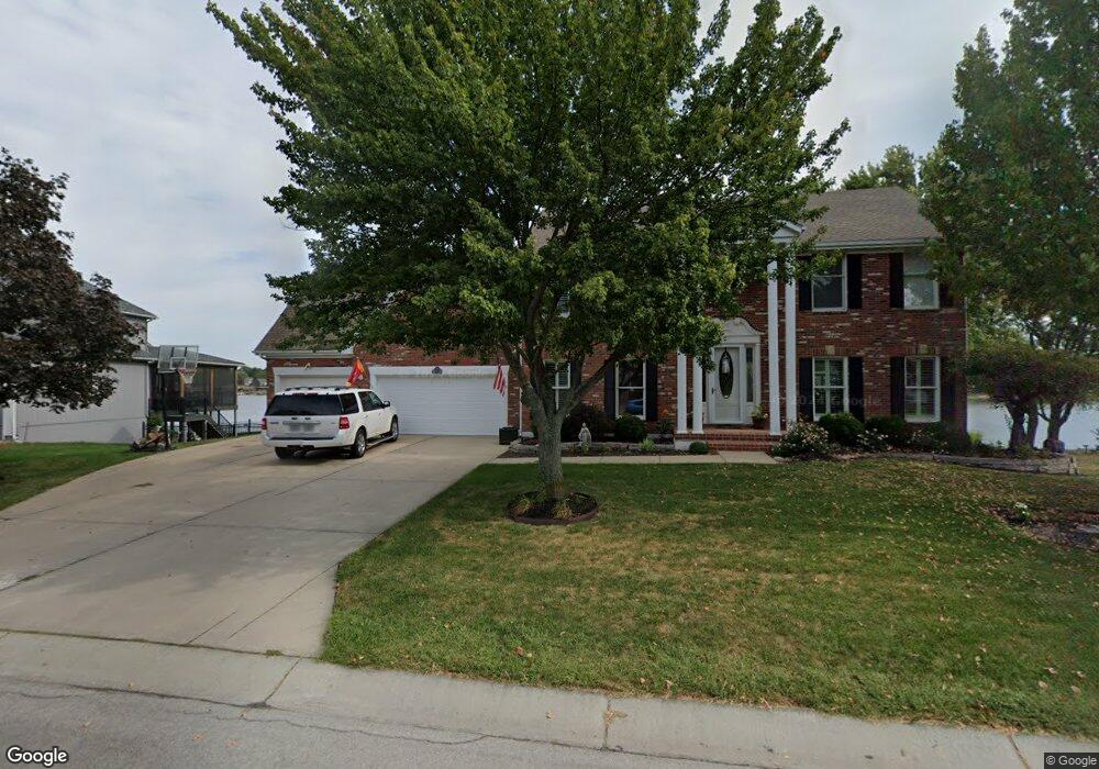 4317 SW Gull Point Dr, Lees Summit, MO 64082 - photo 1