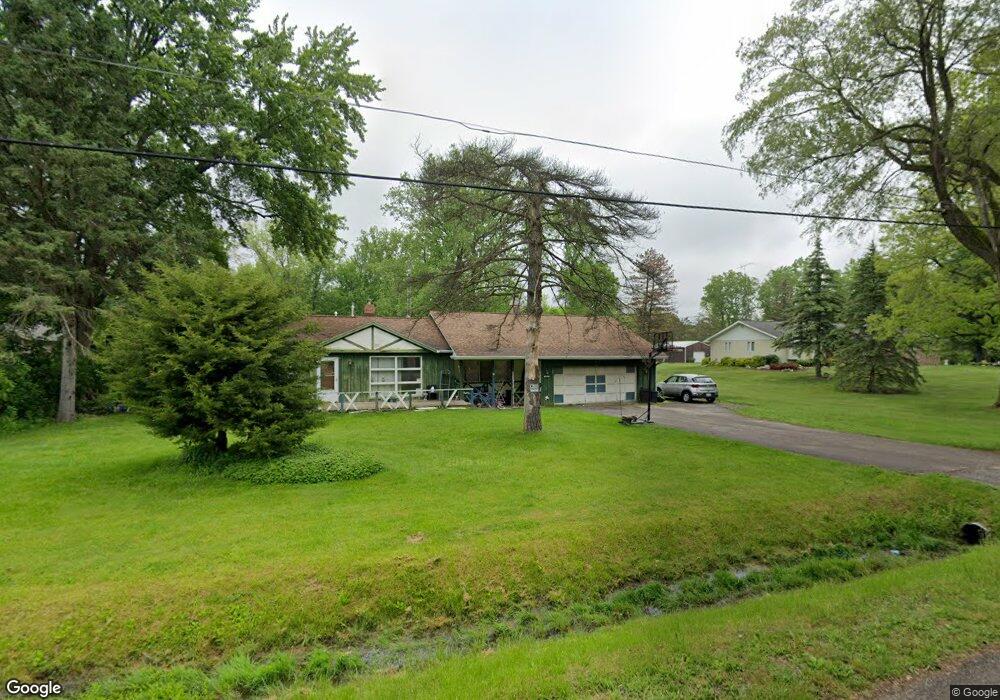 6314 Clovis Ave, Flushing, MI 48433 - photo 1