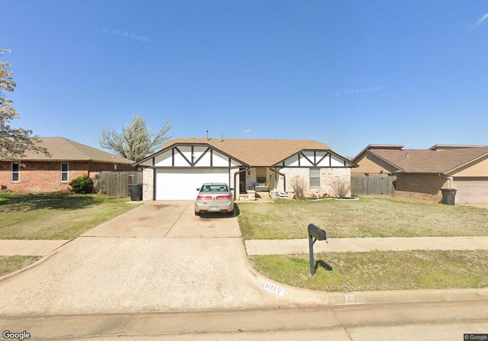 1133 N Patterson Dr, Moore, OK 73160 - photo 1