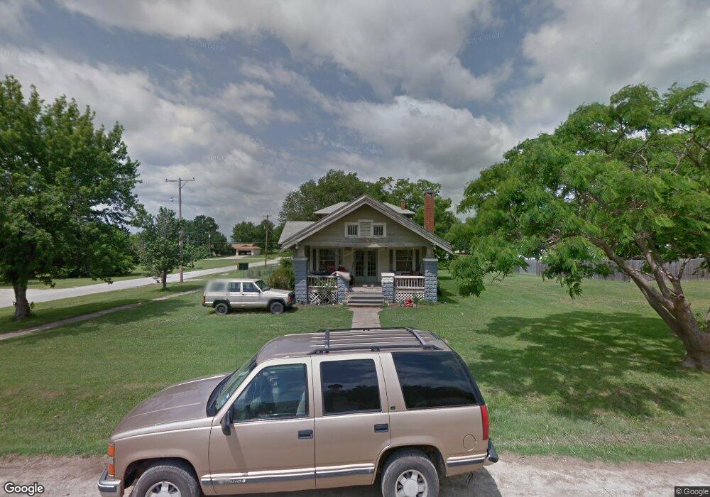 509 Montgomery, Longton, KS 67352 - photo 1