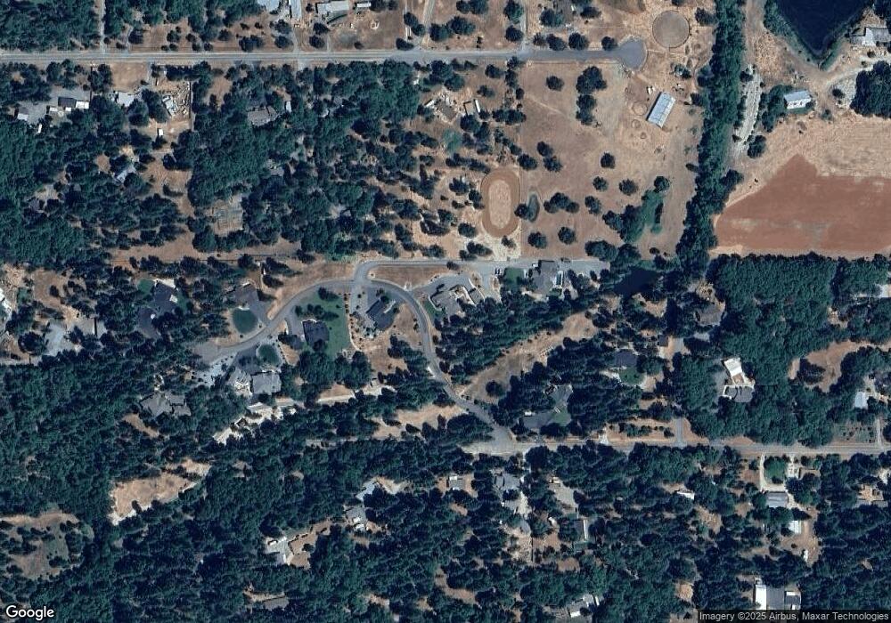 172 Bannister Ln, Grants Pass, OR 97526 - photo 1